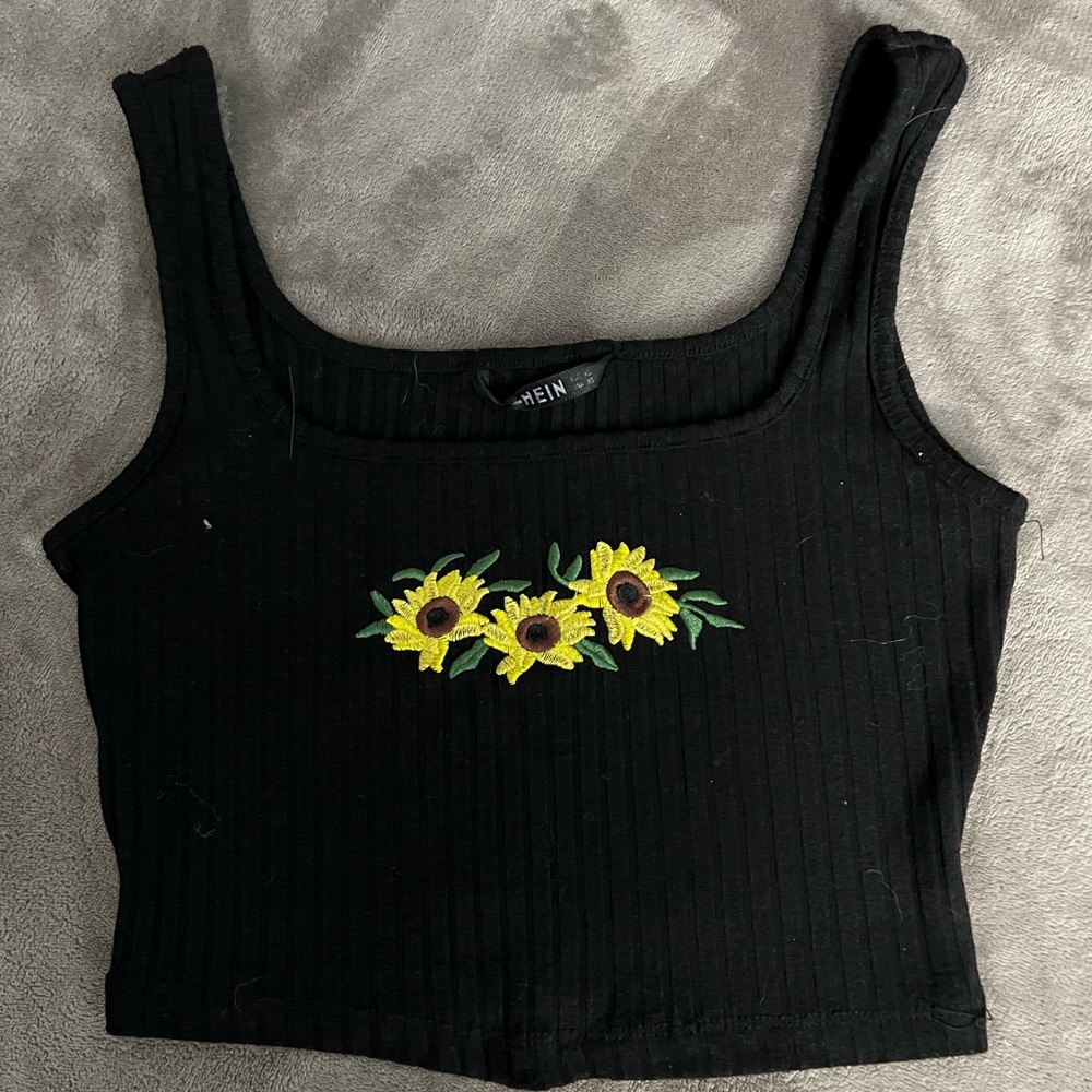 Black sunflower tank